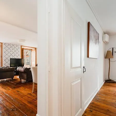 Appartement Portuguese Inspired Deco, Downtown Flat For 6 *
